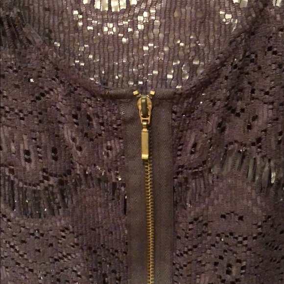 Zara women’s S scoop back charcoal gray lace top - Picture 3 of 6